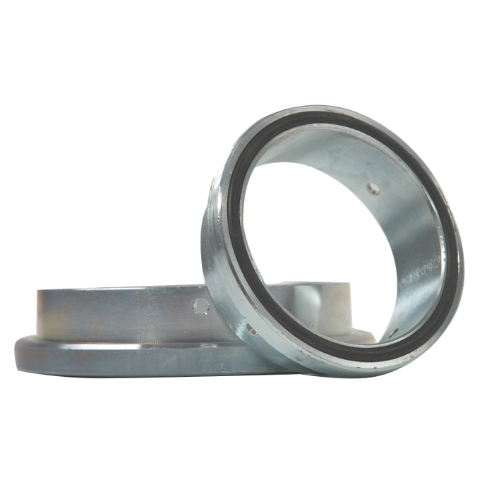 Steel coupling for aluminium pipe